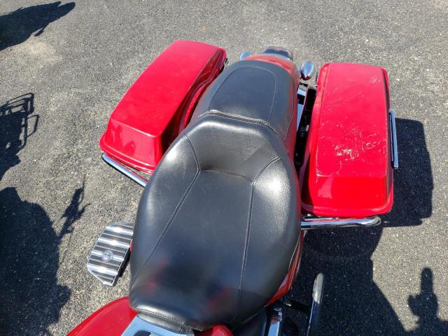 2011 HARLEY-DAVIDSON FLHTK 1HD1KEM18BB628425