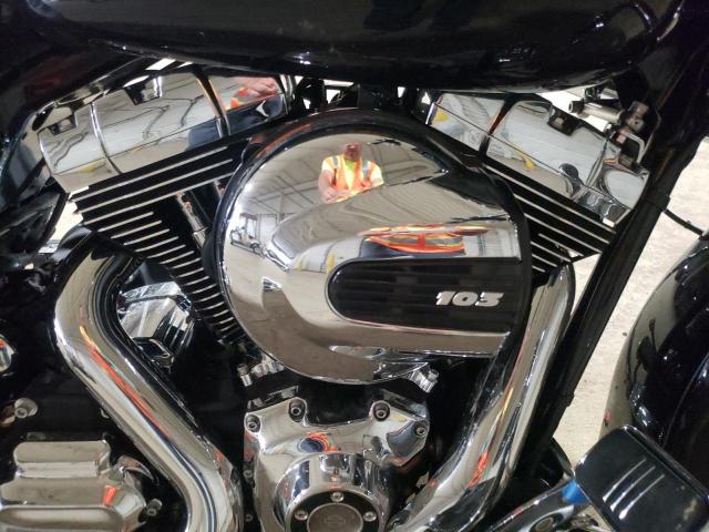 2015 HARLEY-DAVIDSON FLTRU 1HD1KGM17FB614140