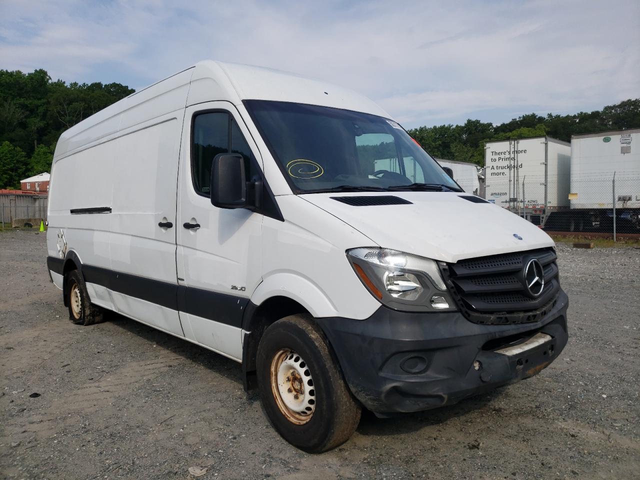 Mercedes Benz 2500 Sprinter van