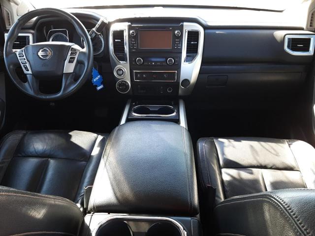  NISSAN TITAN 2016 Синій