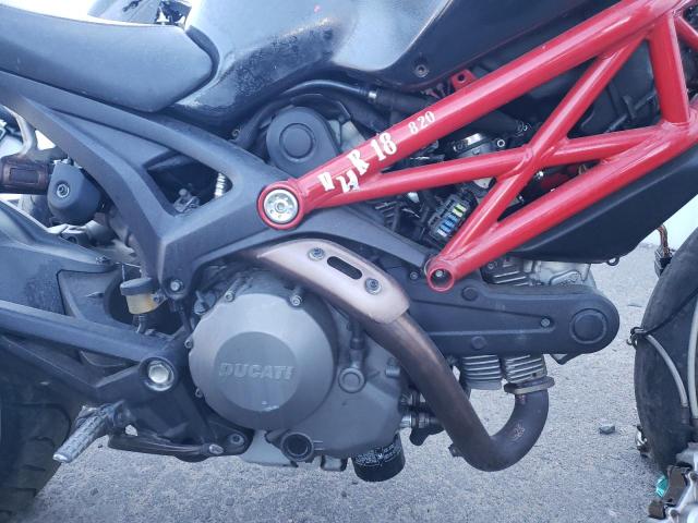 Ducati Monster 2011