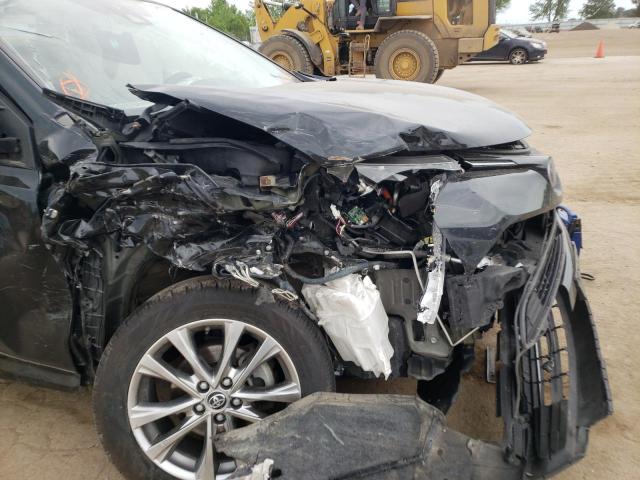 2017 TOYOTA RAV 4 JTMDJREV9HD092155