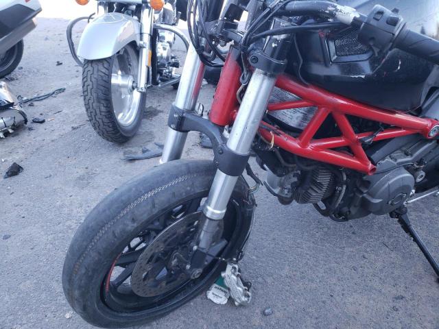 Ducati Monster 2011