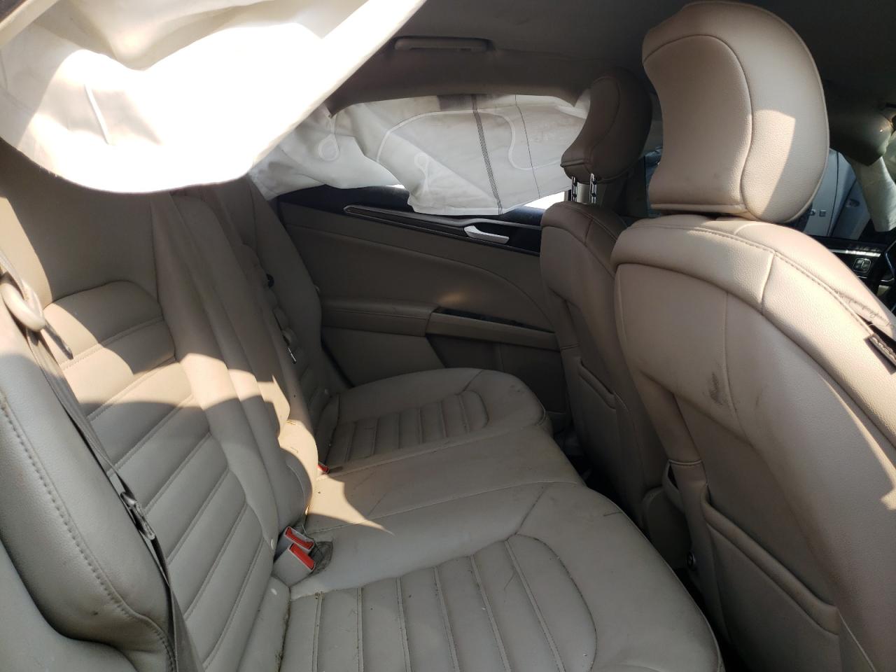 3FA6P0MUXKR137152 FORD FUSION 2019