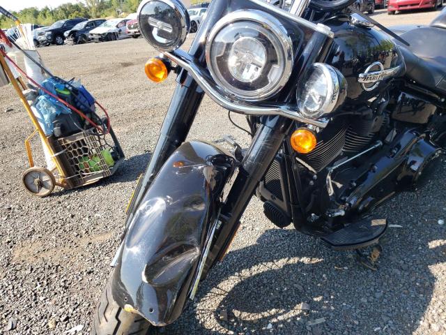 2018 HARLEY-DAVIDSON FLHC HERIT 1HD1YAJ1XJC047089