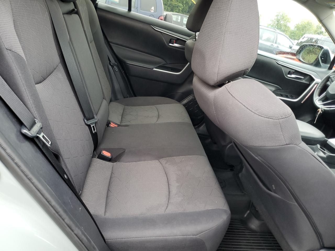 2T3P1RFV9KC060622 TOYOTA RAV4 2019