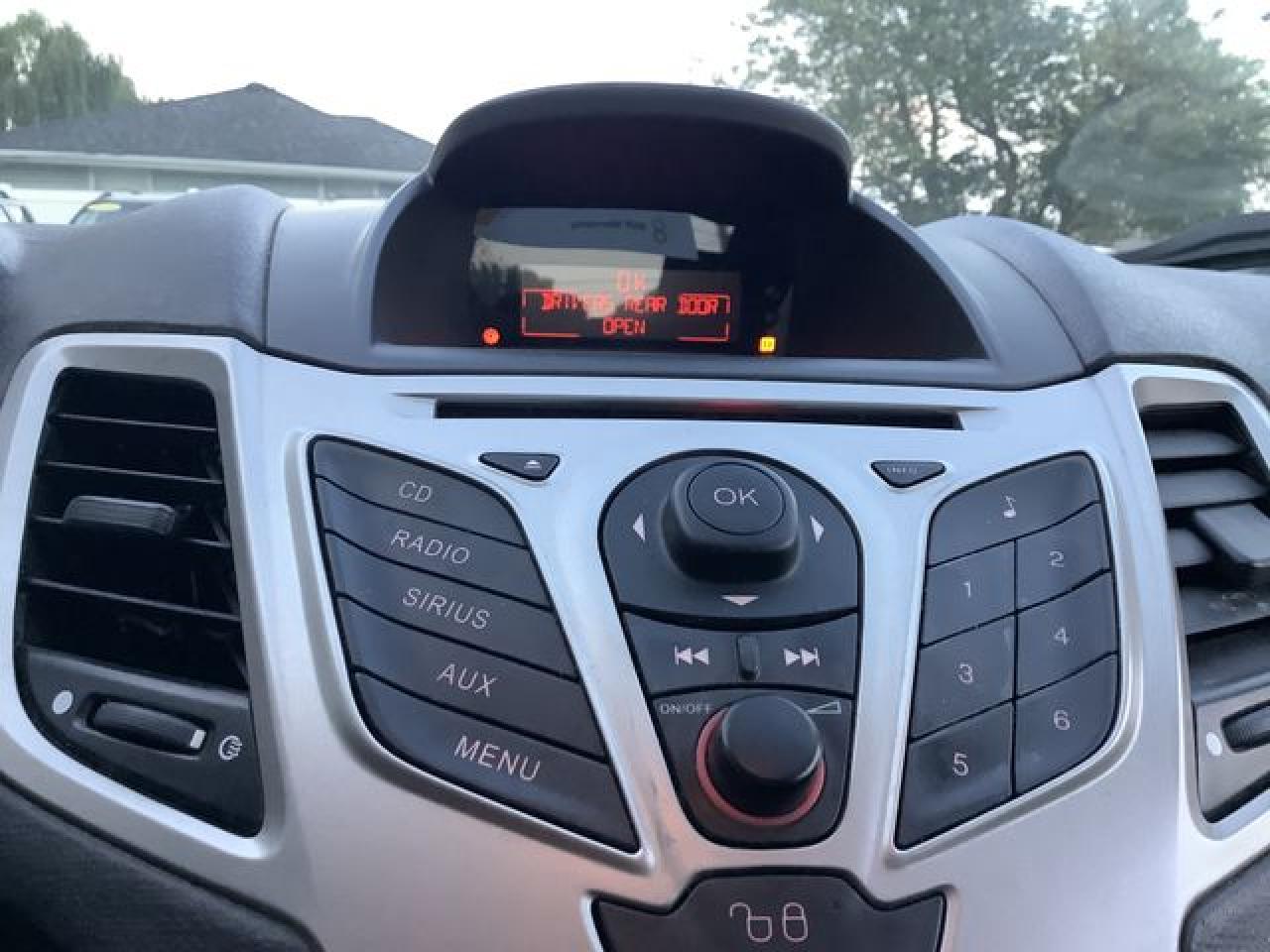 2011 Ford Fiesta Se VIN: 3FADP4BJ1BM198619 Lot: 59970882