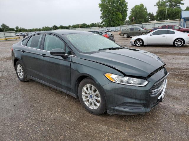 Salvage cars for sale from Copart Wichita, KS: 2016 Ford Fusion S