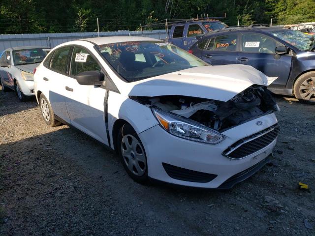 Salvage cars for sale from Copart Lyman, ME: 2015 Ford Focus S
