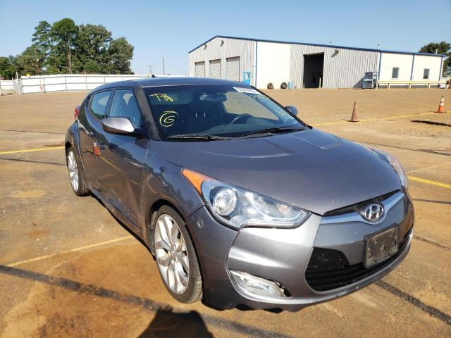 Salvage cars for sale from Copart Longview, TX: 2013 Hyundai Veloster