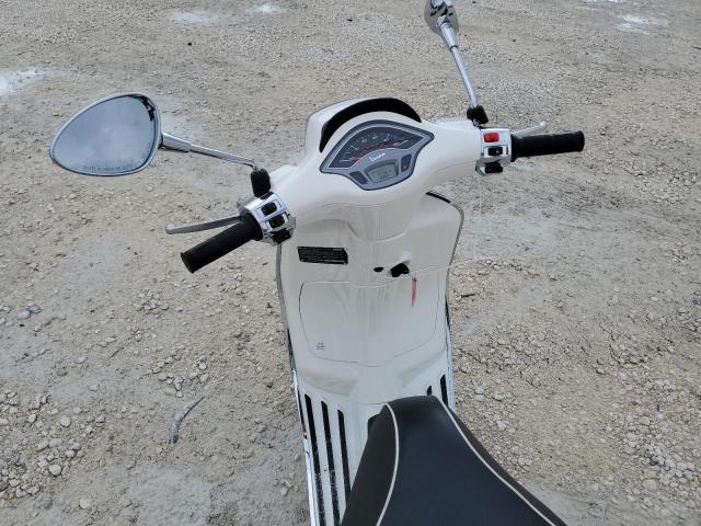 2021 VESPA PIAGGIO ZAPCA06BXM5200832