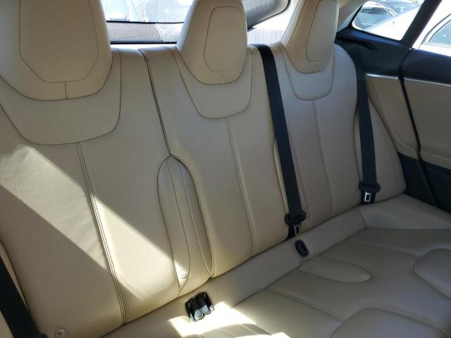 2015 TESLA MODEL S 70 5YJSA1S25FF083123