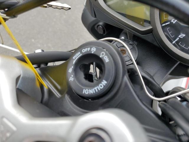 2022 TRIUMPH MOTORCYCLE STREET TRI SMTA534D5NTBA6342