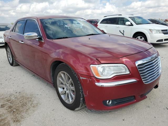 VIN 2C3CCAET0DH556005 2013 CHRYSLER 300 no.1