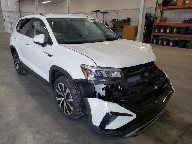 Salvage cars for sale from Copart Avon, MN: 2022 Volkswagen Taos SE