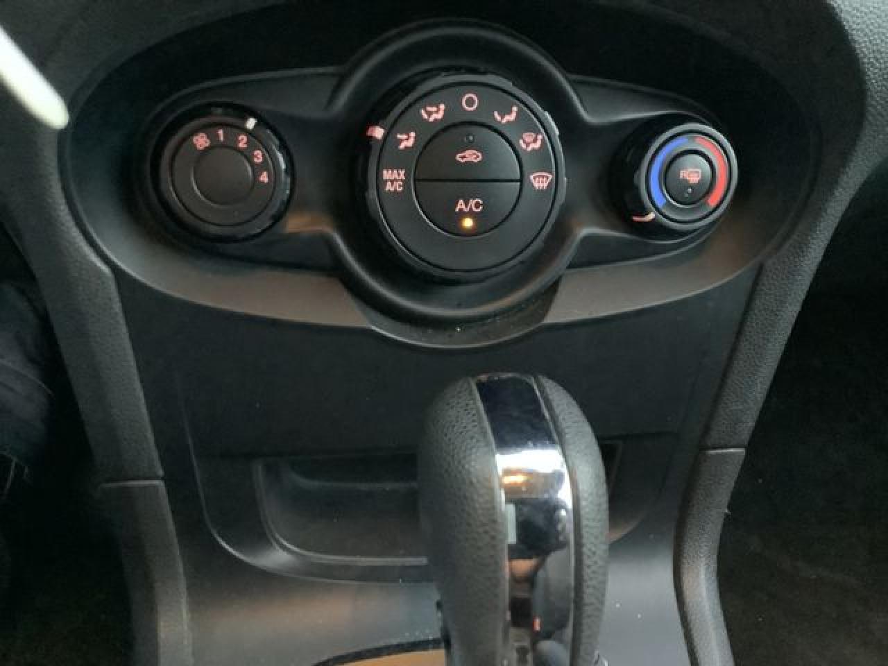 2011 Ford Fiesta Se VIN: 3FADP4BJ1BM198619 Lot: 59970882