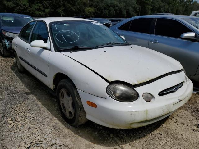 Salvage cars for sale from Copart Greenwell Springs, LA: 1998 Ford Taurus LX