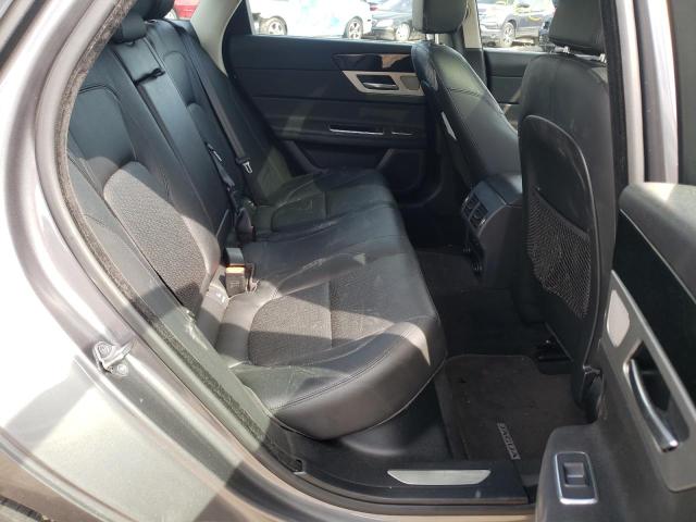 2017 JAGUAR XF PRESTIG SAJBK4BV5HCY29208