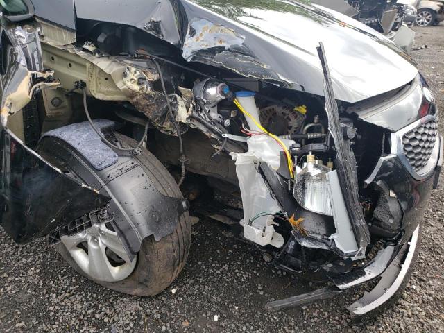 KNAFK4A66G5615256 KIA FORTE LX