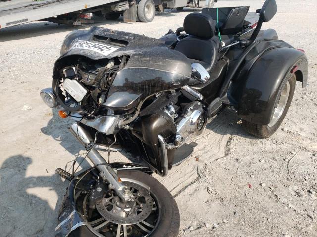 2020 HARLEY-DAVIDSON FLHTCUTG 1HD1MAF25LB851998