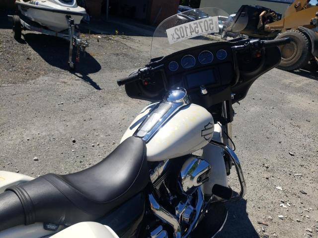 2015 HARLEY-DAVIDSON FLHTP POLI 1HD1FMM32FB633125