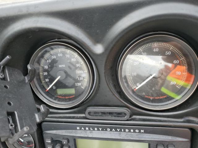 2010 HARLEY-DAVIDSON FLHTCU 1HD1FC410AB630225