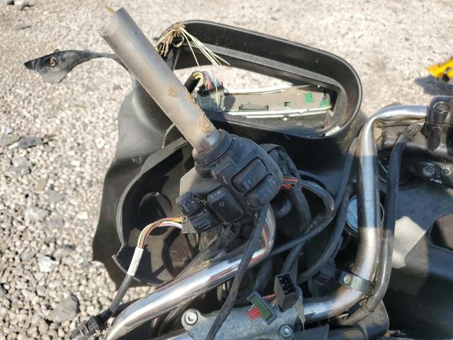 2011 HARLEY-DAVIDSON FLTRU 1HD1KGM18BB622071