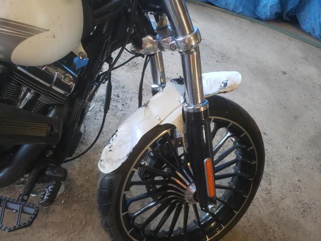 2017 HARLEY-DAVIDSON FXSB BREAK 1HD1BFV1XHB048252