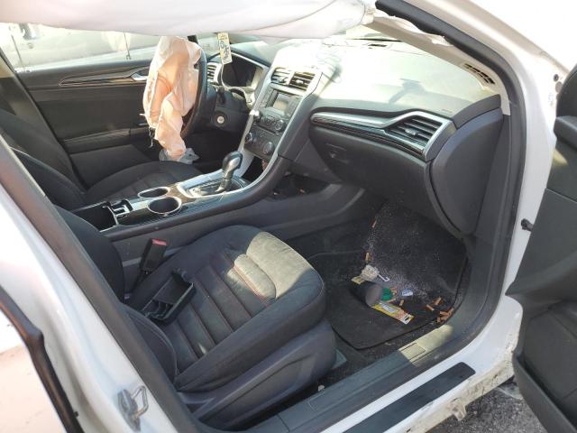 1FA6P0HD2E5354468 Ford FUSION SE