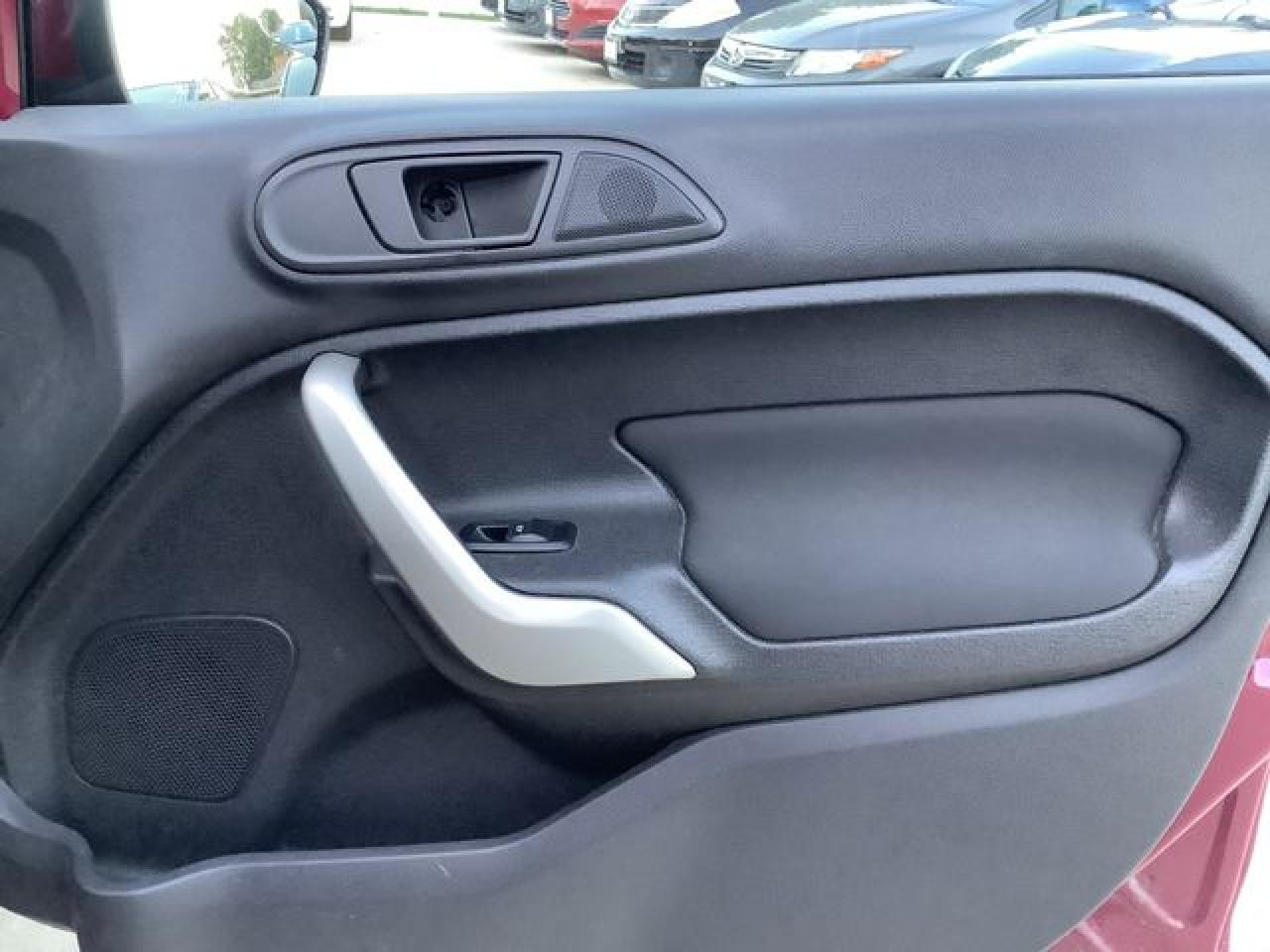 2011 Ford Fiesta Se VIN: 3FADP4BJ1BM198619 Lot: 59970882