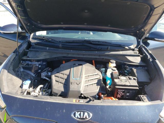 KNDCE3LG8L5055991 KIA Niro Ex Premium