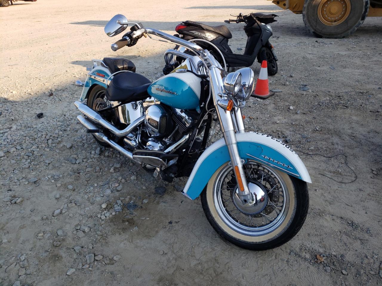 1HD1JDV11HB029774 HARLEY-DAVIDSON FLSTN SOFT 2017