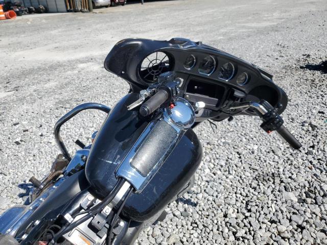 2018 HARLEY-DAVIDSON FLHTP POLI - 1HD1FMC1XJB651655