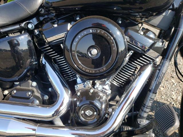 2018 HARLEY-DAVIDSON FLHC HERIT 1HD1YAJ1XJC047089