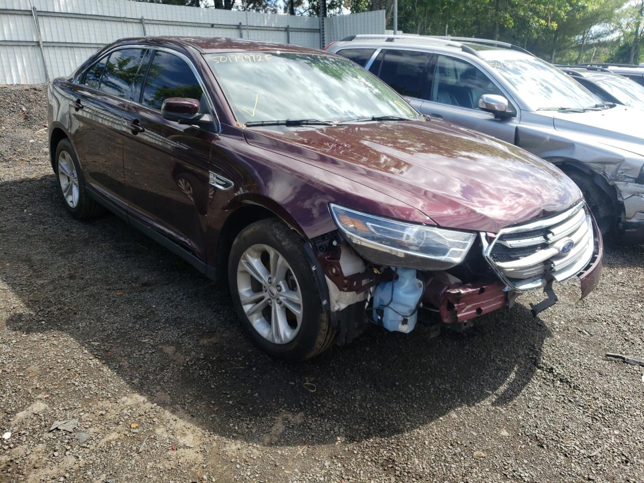 1FAHP2H88KG100075 FORD TAURUS SEL 2019