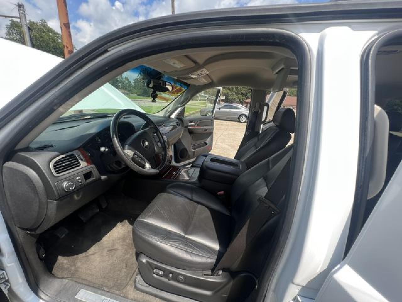 2009 Chevrolet Tahoe C1500 Ltz VIN: 1GNFC33J39R195616 Lot: 59445482