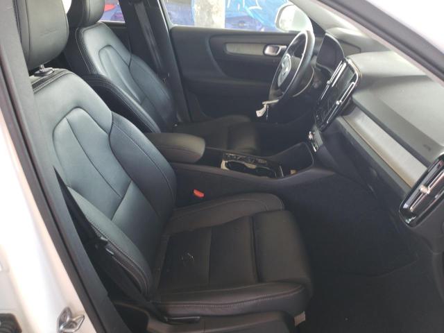 2019 VOLVO XC40 T4 IN YV4AC2HL7K2059749