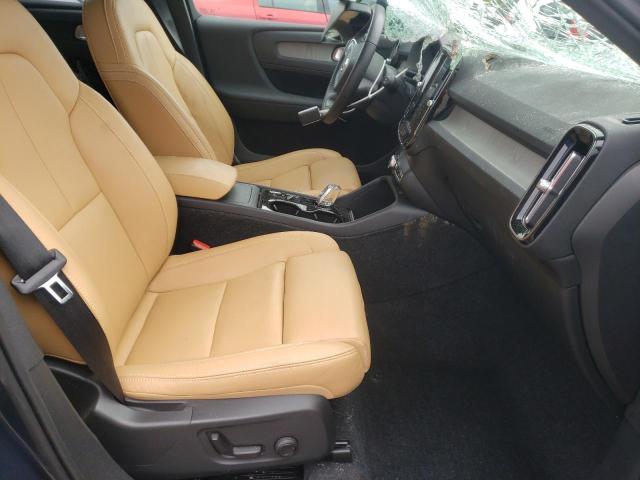 2021 VOLVO XC40 T5 IN - YV4162UL5M2400078