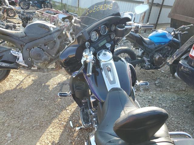 2011 HARLEY-DAVIDSON FLHTCUSE6 1HD1PR813BB960288