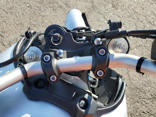 2017 YAMAHA FZ09 JYARN53E1HA000927