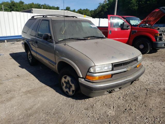 Salvage cars for sale from Copart West Mifflin, PA: 2001 Chevrolet Blazer