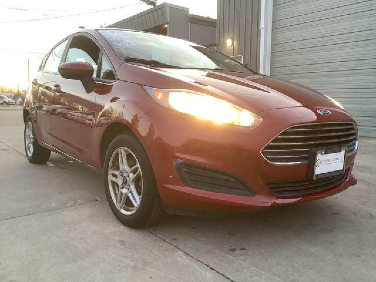 3FADP4EJ6HM110684 2017 Ford Fiesta Se