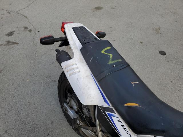 2009 YAMAHA TW200 EC JYA3AWC029A126176