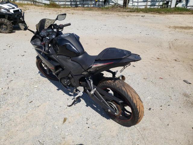 2018 YAMAHA YZFR3 A MH3RH15Y6JK004291