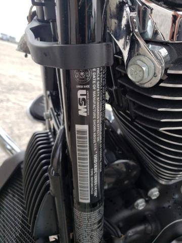 2022 HARLEY-DAVIDSON FLHX 1HD1KBC18NB614156