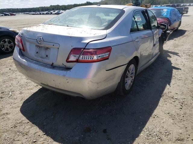 VIN: 4T1BF3EK9AU023477 Auction: COPART Lot: 71834453 Location: SC - SPARTANBURG 4T1BF3EK9AU023477 TOYOTA CAMRY 2010 SILVER Photo 4