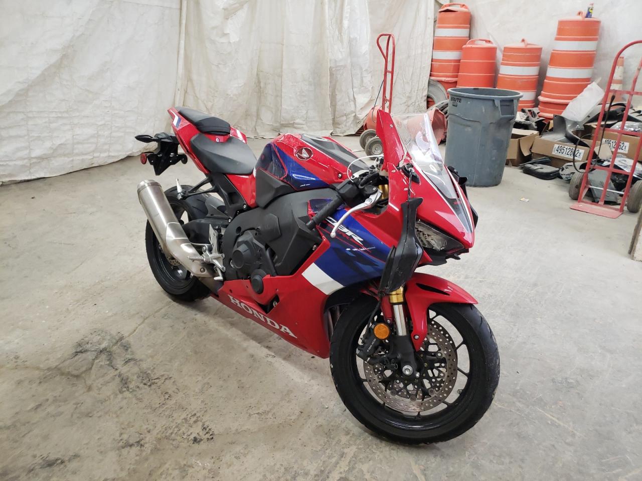 JH2SC7713NK500034 HONDA CBR1000 RR 2022