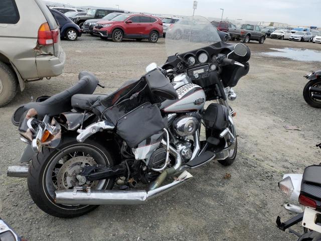 2010 HARLEY-DAVIDSON FLHTCU 1HD1FC410AB630225