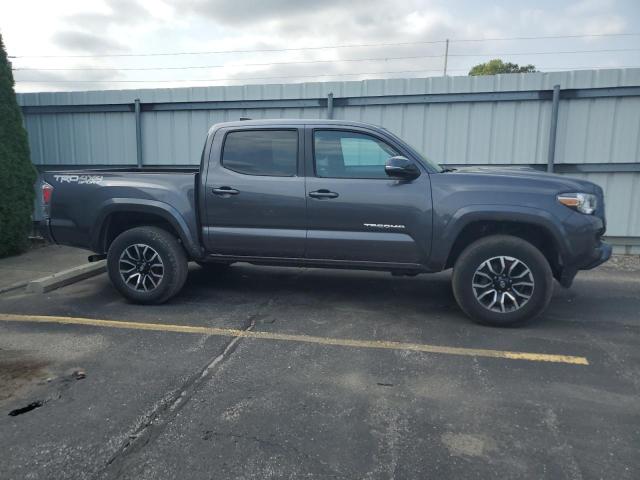 Salvage cars for sale from Copart Columbia Station, OH: 2020 Toyota Tacoma