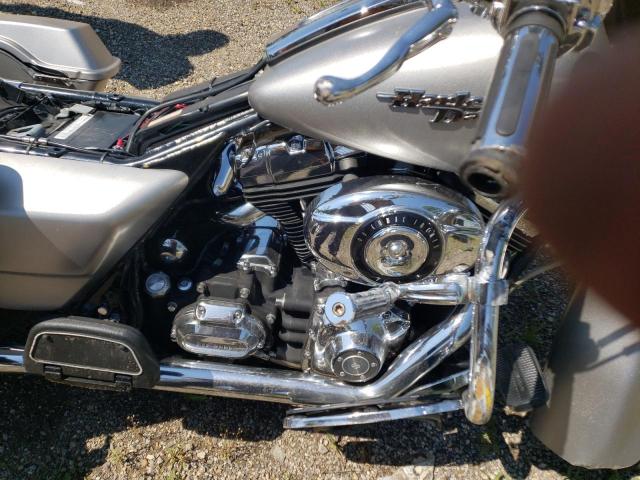 2007 HARLEY-DAVIDSON FLHX 1HD1KB4167Y635957